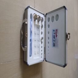 ANALYTICAL WEIGHT BOX